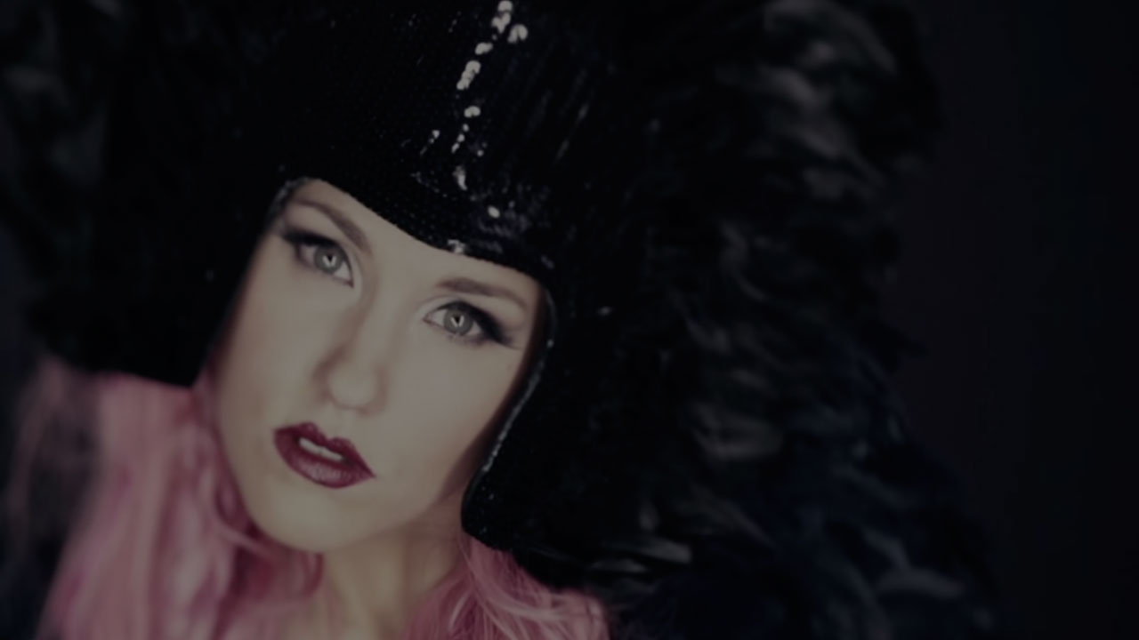 Pop Helsinki - Jannika B - Jääkausi - musiikkivideo