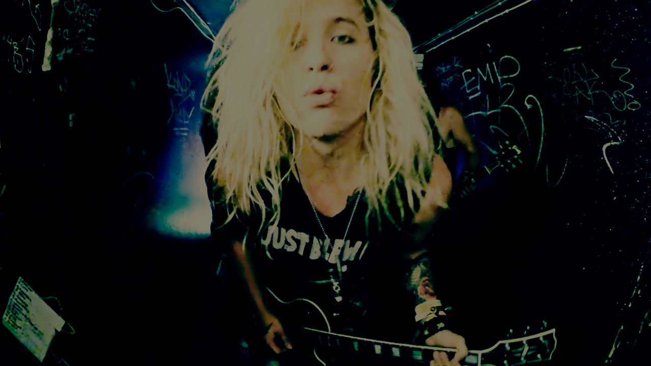 Pop Helsinki - Santa Cruz - Wasted n Wounded - musiikkivideo